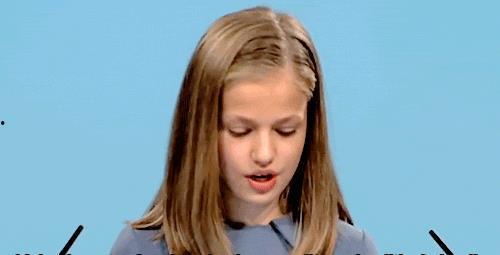 西班牙公主 第一季,宫廷风云，爱恨交织